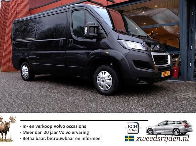 Zwart Occasion 2020 Peugeot Boxer Premium Van | € 14.950 (Eerlijke prijs) - Afbeelding 1/4