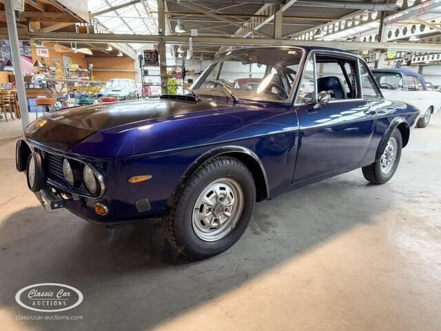 Blauw Gebruikt 1976 Lancia Fulvia S Coupé | € 13.000 - Afbeelding 1/4