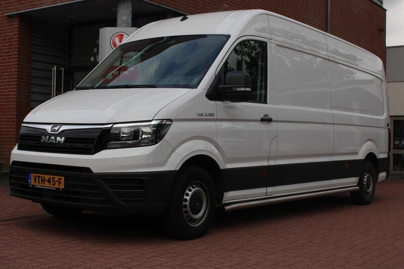 Wit Gebruikt 2023 MAN TGE Van | € 23.657 - Afbeelding 1/4