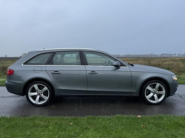 Occasion Audi A4 Business 160 PK (117 kW) 2011 Grijs Stationwagen