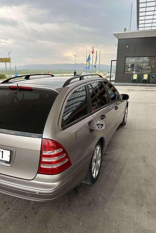 Grijs Gebruikt 2005 Mercedes C200 Elegance Stationwagen | € 975 (Super prijs) - Afbeelding 1/4