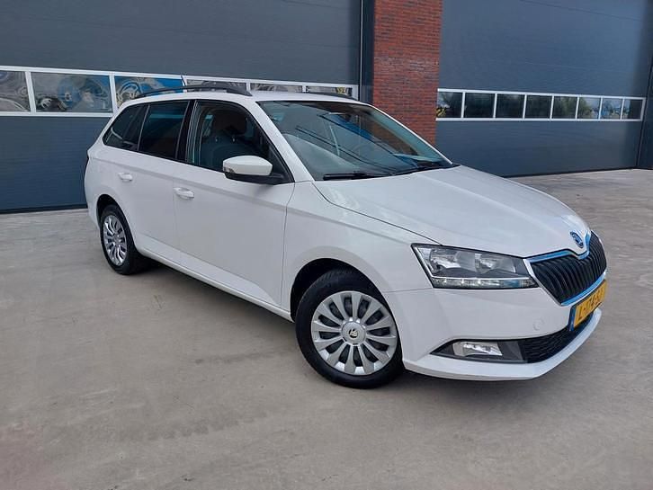 Occasion 2021 Skoda Fabia Ambition Stationwagen | € 8.250 (Eerlijke prijs) - Afbeelding 1/4