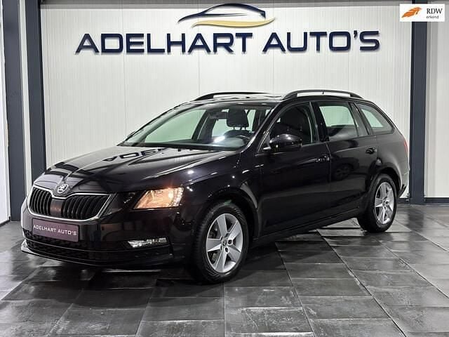 Zwart Gebruikt 2018 Skoda Octavia Business Line Stationwagen | € 11.950 (Goede deal) - Afbeelding 1/4