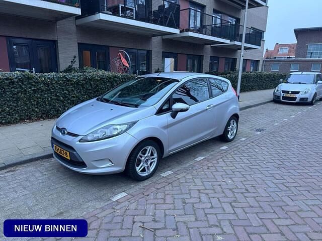 Occasion Ford Fiesta Limited 60 PK (44 kW) 2010 Grijs Hatchback