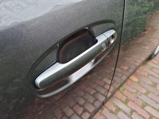 Occasion Toyota Prius Edition 78 PK (57 kW) 2009 Grijs (metallic) Hatchback