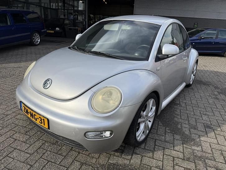 Occasion VW New Beetle Highline 116 PK (85 kW) 1999 Grijs Hatchback