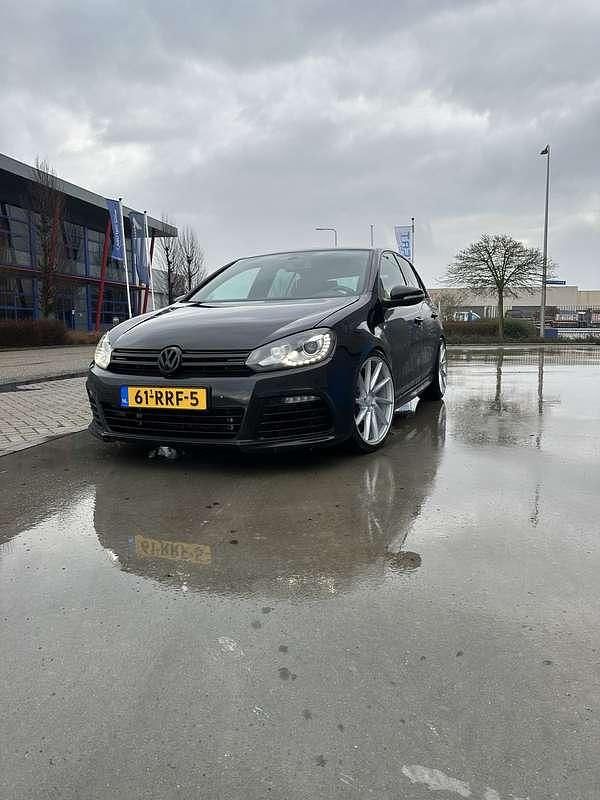 Gebruikt 2011 VW Golf VI Highline Sedan | € 6.699 (Eerlijke prijs) - Afbeelding 1/4