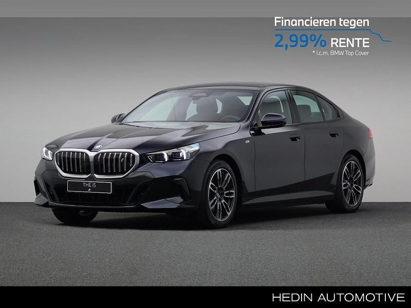 Zwart Occasion 2025 BMW i5 M Sport Sedan | € 59.880 (Super prijs) - Afbeelding 1/4