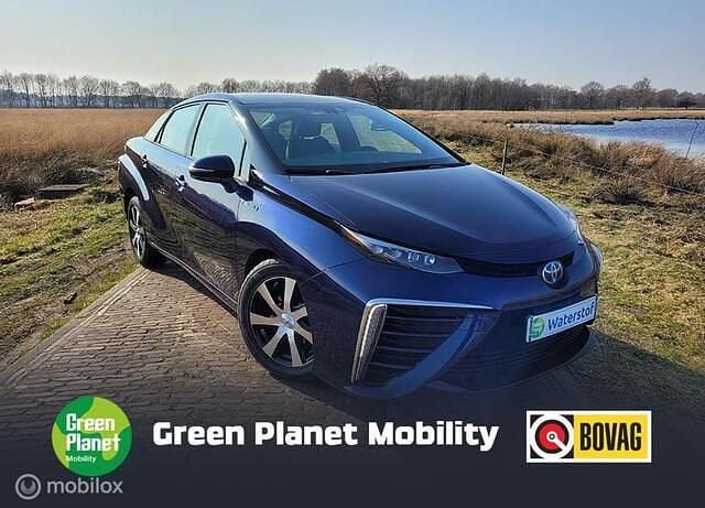 Blauw Gebruikt 2017 Toyota Mirai Executive Sedan | € 25.950 - Afbeelding 1/4