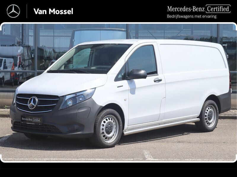 Wit Gebruikt 2024 Mercedes e-Vito MPV | € 37.945 (Super prijs) - Afbeelding 1/4