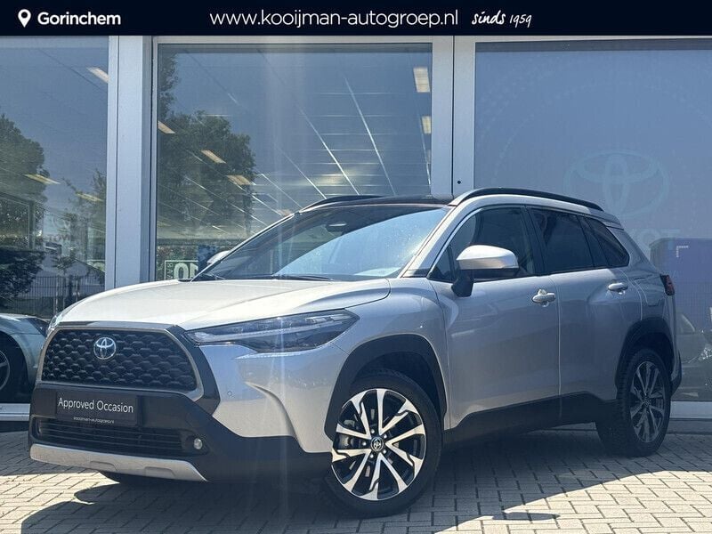 , metallic lak Gebruikt 2024 Toyota Corolla Cross Style SUV | € 39.900 (Duur) - Afbeelding 1/4