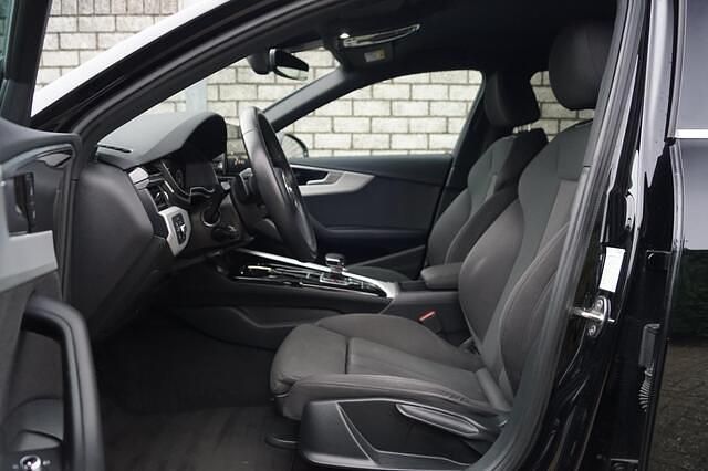 Occasion Audi A4 Advanced 204 PK (150 kW) 2021 Zwart Stationwagen