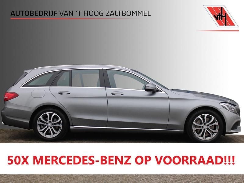 Grijs Occasion 2015 Mercedes C350 Edition Stationwagen | € 15.900 (Goede deal) - Afbeelding 1/4