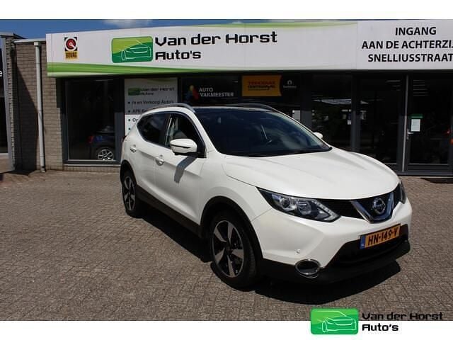 Wit, metallic lak Occasion 2015 Nissan Qashqai SUV | € 7.950 (Super prijs) - Afbeelding 1/4