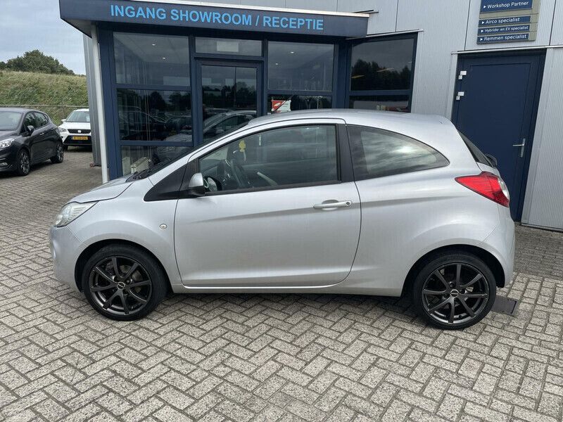 Occasion Ford Ka Limited 69 PK (50 kW) 2011 Grijs Hatchback