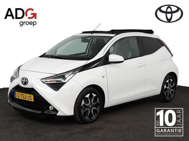 Wit Gebruikt 2019 Toyota Aygo X-cite Hatchback | € 11.950 (Duur) - Afbeelding 1/4