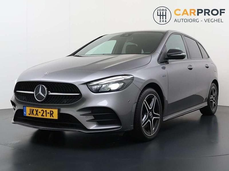 Grijs Gebruikt 2020 Mercedes B250e Business MPV | € 26.995 (Eerlijke prijs) - Afbeelding 1/4