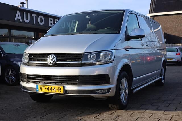 Grijs (metallic) Occasion 2016 VW T6 Highline Van | € 13.950 (Goede deal) - Afbeelding 1/4