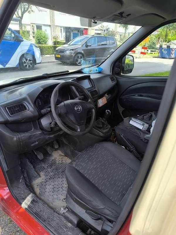 Gebruikt 2002 Opel Campo Pickup | € 1.300 - Afbeelding 1/4