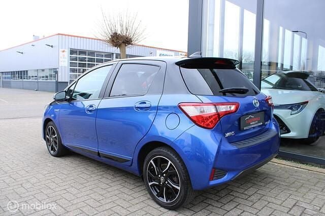 Occasion Toyota Yaris Plus 75 PK (55 kW) 2018 Blauw Hatchback