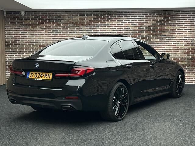 Occasion BMW 545e Executive 394 PK (289 kW) 2023 Zwart Sedan