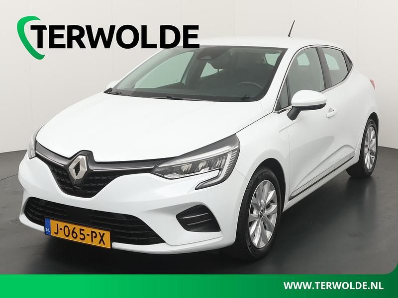 Wit Gebruikt 2020 Renault Clio V Intens Hatchback | € 16.840 (Eerlijke prijs) - Afbeelding 1/4