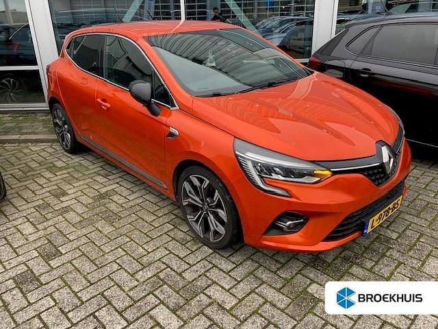 Oranje Gebruikt 2020 Renault Clio V Zen Hatchback | € 12.895 (Eerlijke prijs) - Afbeelding 1/2