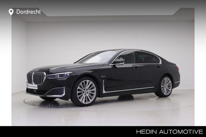 Zwart Gebruikt 2022 BMW 745e Executive Sedan | € 65.895 (Eerlijke prijs) - Afbeelding 1/3