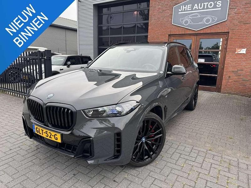 Grijs Gebruikt 2024 BMW X5 Exclusive SUV | € 109.950 (Duur) - Afbeelding 1/4