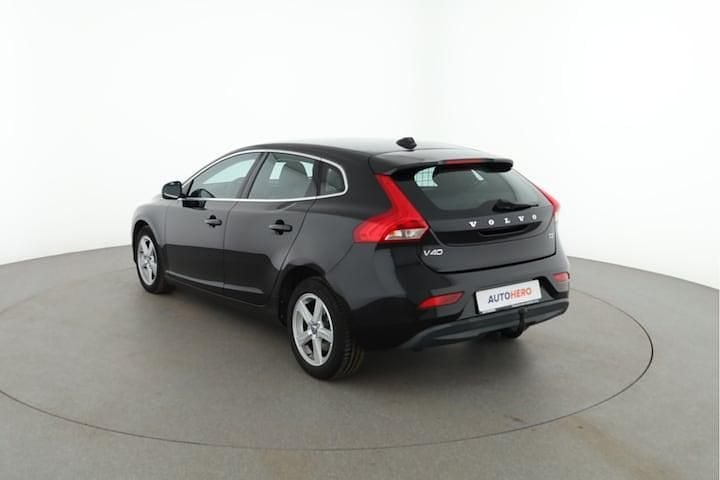 Occasion Volvo V40 Momentum 2016 Zwart (metallic) Hatchback