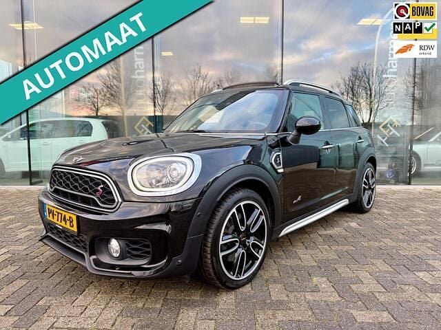 Zwart (metallic) Occasion 2017 Mini John Cooper Works Countryman SUV | € 21.945 (Eerlijke prijs) - Afbeelding 1/4
