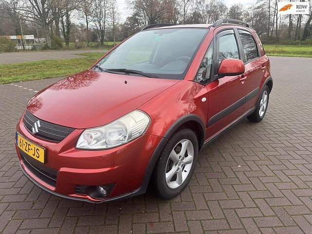 Oranje (metallic) Gebruikt 2008 Suzuki SX4 MPV | € 2.245 (Goede deal) - Afbeelding 1/4