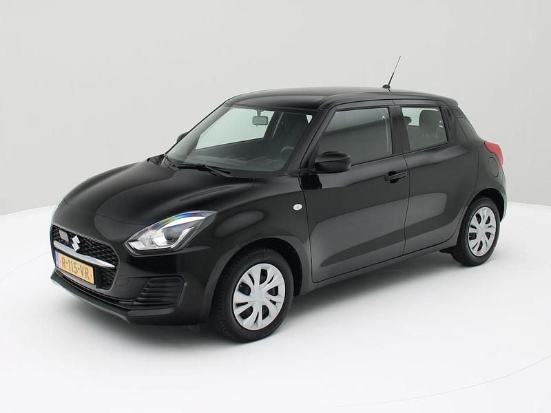 Zwart Gebruikt 2022 Suzuki Swift Comfort Hatchback | € 15.950 (Eerlijke prijs) - Afbeelding 1/3