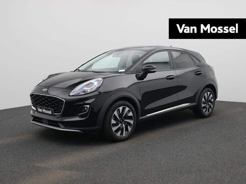 Zwart Gebruikt 2023 Ford Puma Gen-E Titanium SUV | € 24.845 (Eerlijke prijs) - Afbeelding 1/4