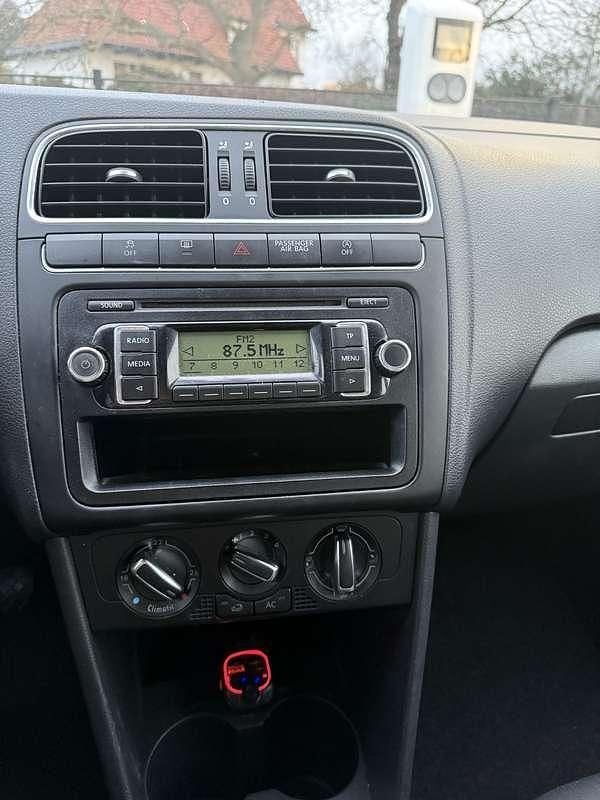 Occasion 2010 VW Polo Sedan | € 3.900 (Eerlijke prijs) - Afbeelding 1/4