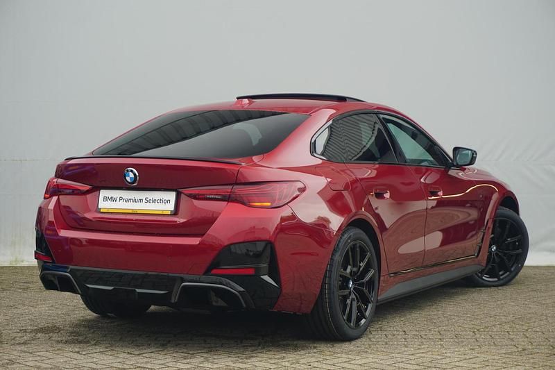 Occasion BMW i4 M Sport 210 kW (286 PK) 2025 Rood Sedan