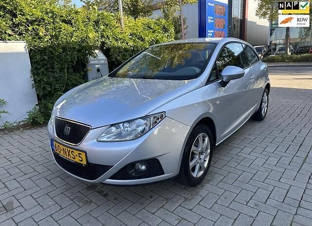 Grijs Gebruikt 2011 Seat Ibiza SC Ecomotive Hatchback | € 4.950 (Eerlijke prijs) - Afbeelding 1/4