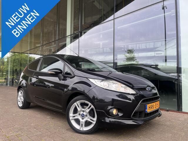 Zwart Gebruikt 2011 Ford Fiesta ST-Line Hatchback | € 5.649 (Eerlijke prijs) - Afbeelding 1/4