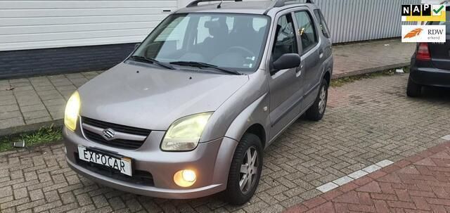 Grijs Gebruikt 2004 Suzuki Ignis GLS Hatchback | € 2.950 (Eerlijke prijs) - Afbeelding 1/4