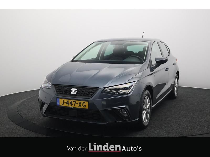 Grijs Gebruikt 2020 Seat Ibiza Style Hatchback | € 14.845 (Iets duurder) - Afbeelding 1/4