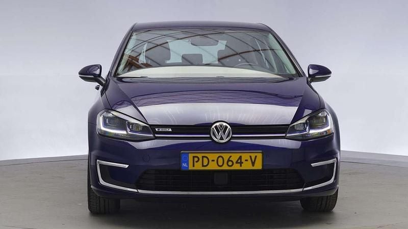 Occasion VW e-Golf 100 kW (136 PK) 2017 Blauw Hatchback