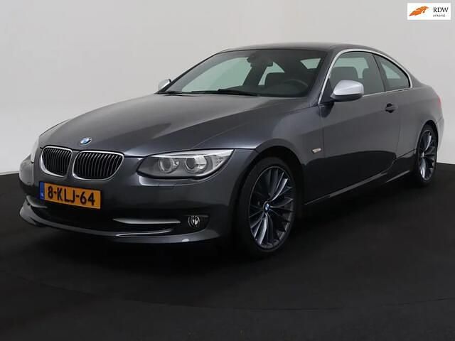 Occasion BMW 320 163 PK (119 kW) 2013 Grijs (metallic) Coupé