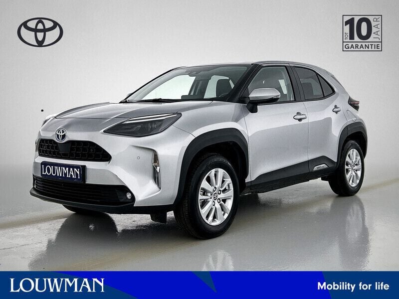 Grijs Gebruikt 2024 Toyota Yaris Cross Active SUV | € 28.350 (Eerlijke prijs) - Afbeelding 1/3