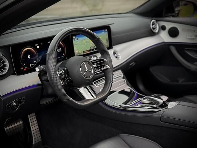 Occasion Mercedes E300 AMG 258 PK (189 kW) 2022 Zwart (metallic) Cabriolet