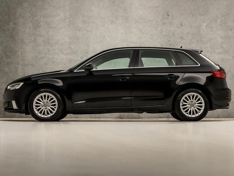 Occasion Audi A3 Sportback Sport 116 PK (85 kW) 2016 Zwart Hatchback