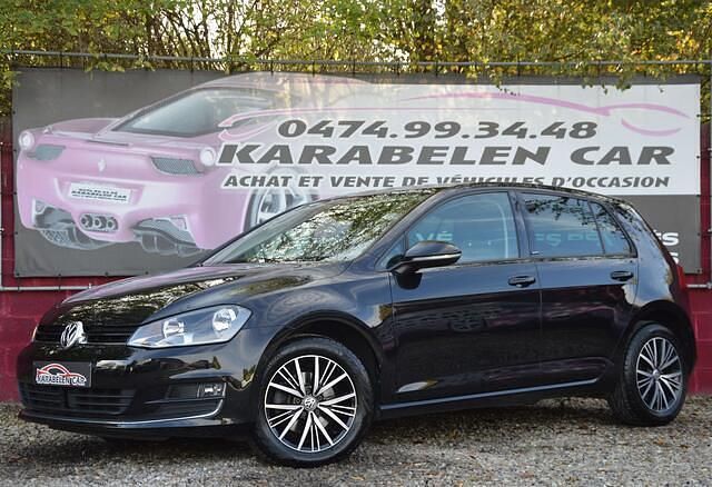 Zwart Occasion 2017 VW Golf Allstar Sedan | € 16.800 (Iets duurder) - Afbeelding 1/4