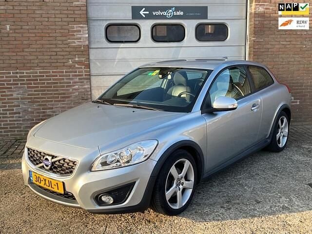 Grijs (metallic) Occasion 2012 Volvo C30 Hatchback | € 3.950 (Goede deal) - Afbeelding 1/4