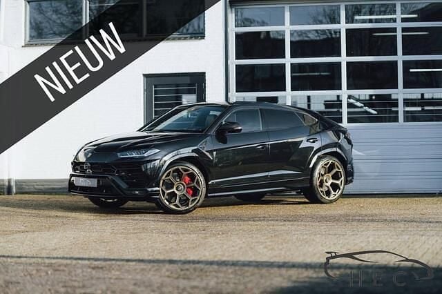 Occasion Lamborghini Urus 650 PK (478 kW) 2019 Zwart (metallic) SUV