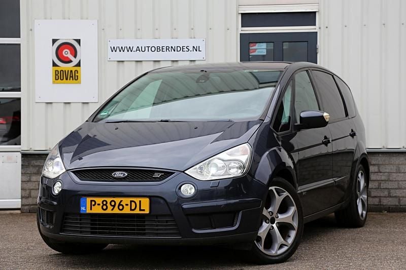 Grijs Gebruikt 2007 Ford S-MAX S MPV | € 4.400 (Eerlijke prijs) - Afbeelding 1/4