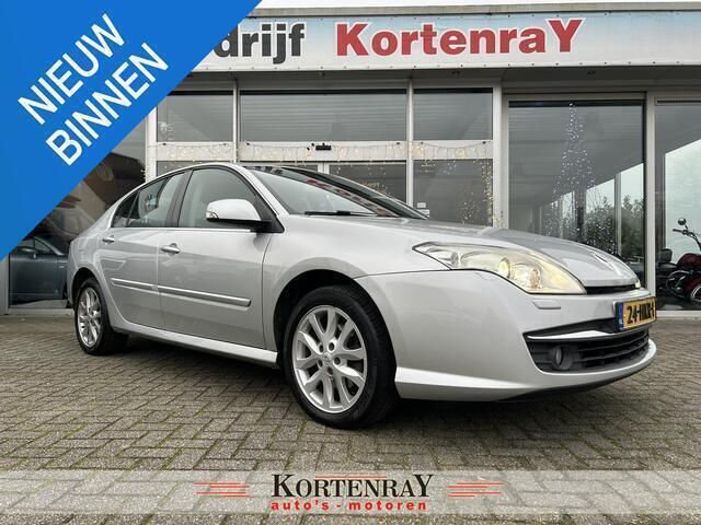 Grijs Gebruikt 2009 Renault Laguna III Dynamique Hatchback | € 4.400 (Eerlijke prijs) - Afbeelding 1/4
